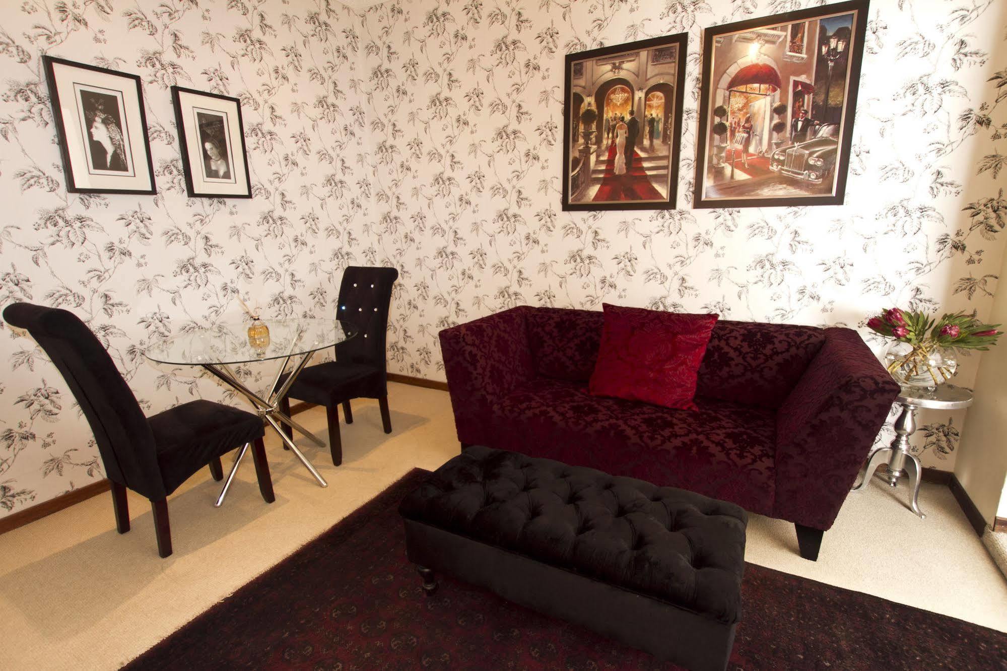 Arum Place Guest House Йоханесбург Екстериор снимка