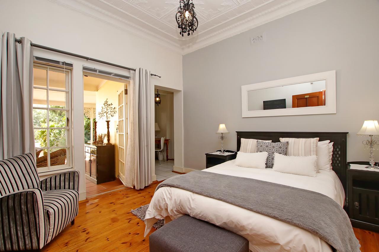 Arum Place Guest House Йоханесбург Екстериор снимка