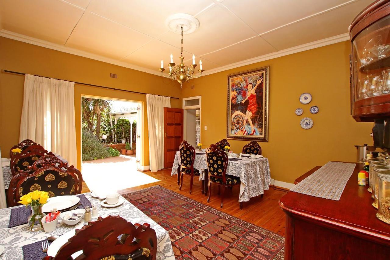 Arum Place Guest House Йоханесбург Екстериор снимка
